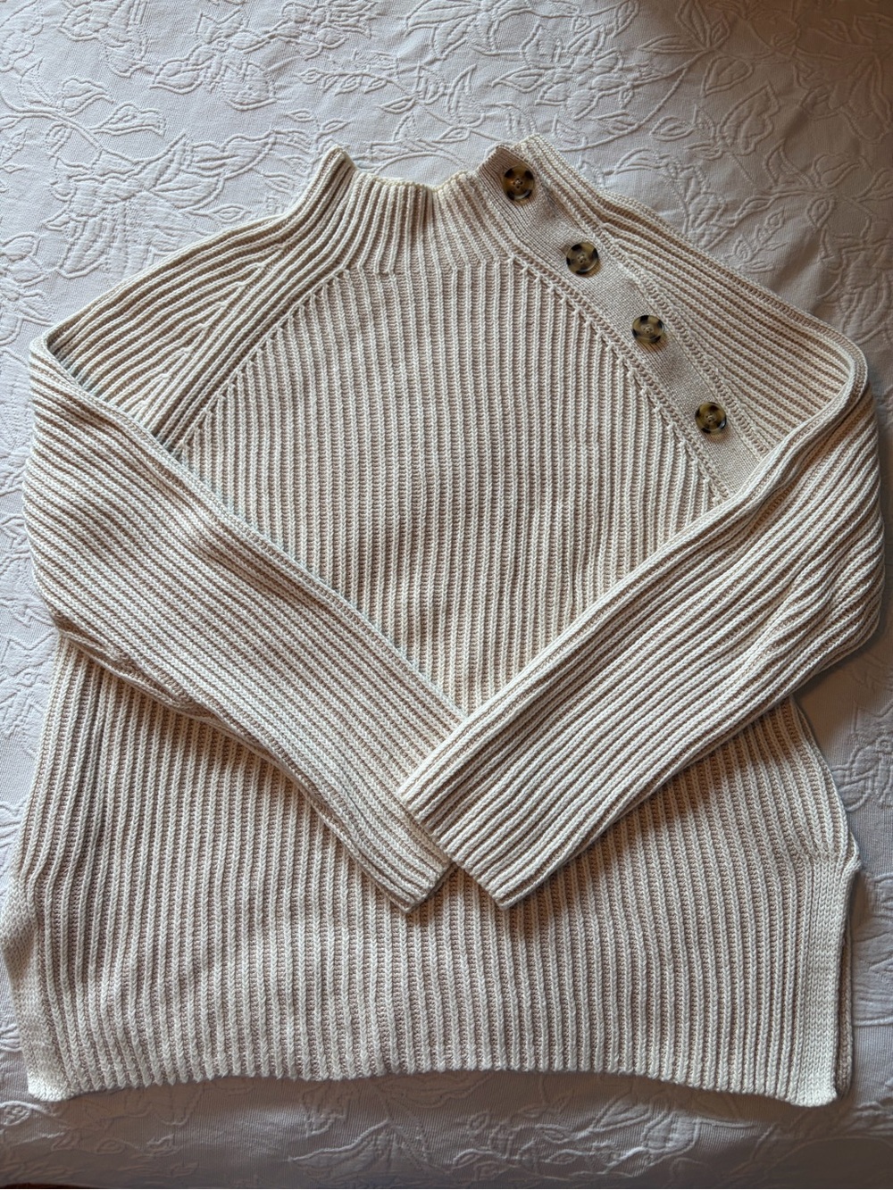GAP Cream Ribbed Button-Shoulder Turtleneck Sweater